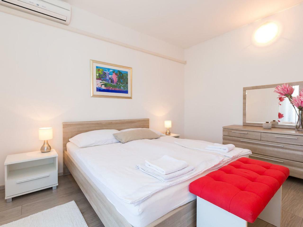 Ulika Rooms & Apartments Пореч Екстер'єр фото
